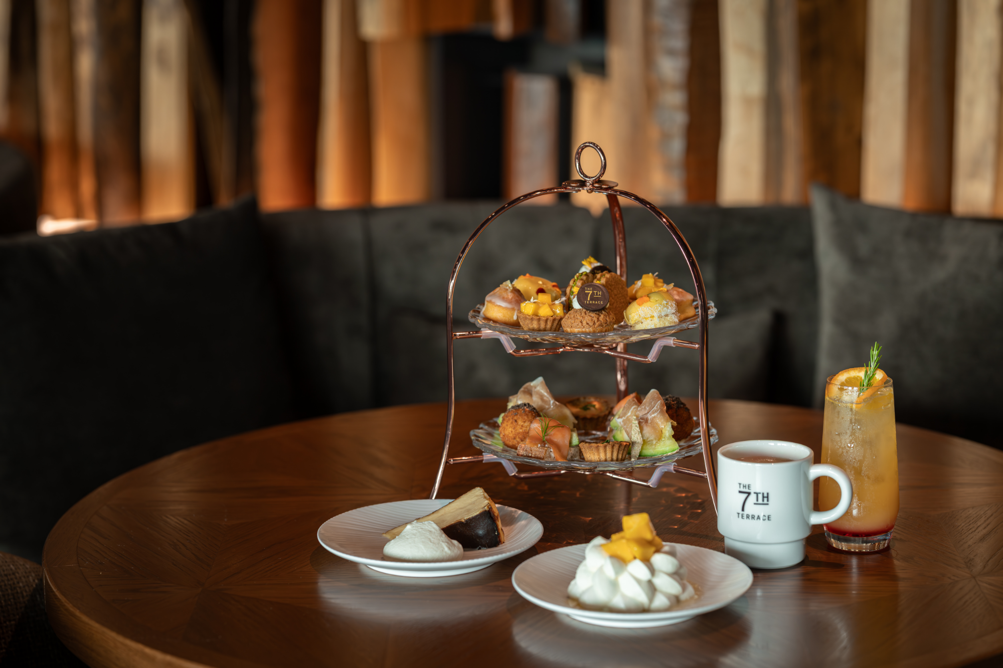 オールデイダイニング「THE 7th TERRACE」