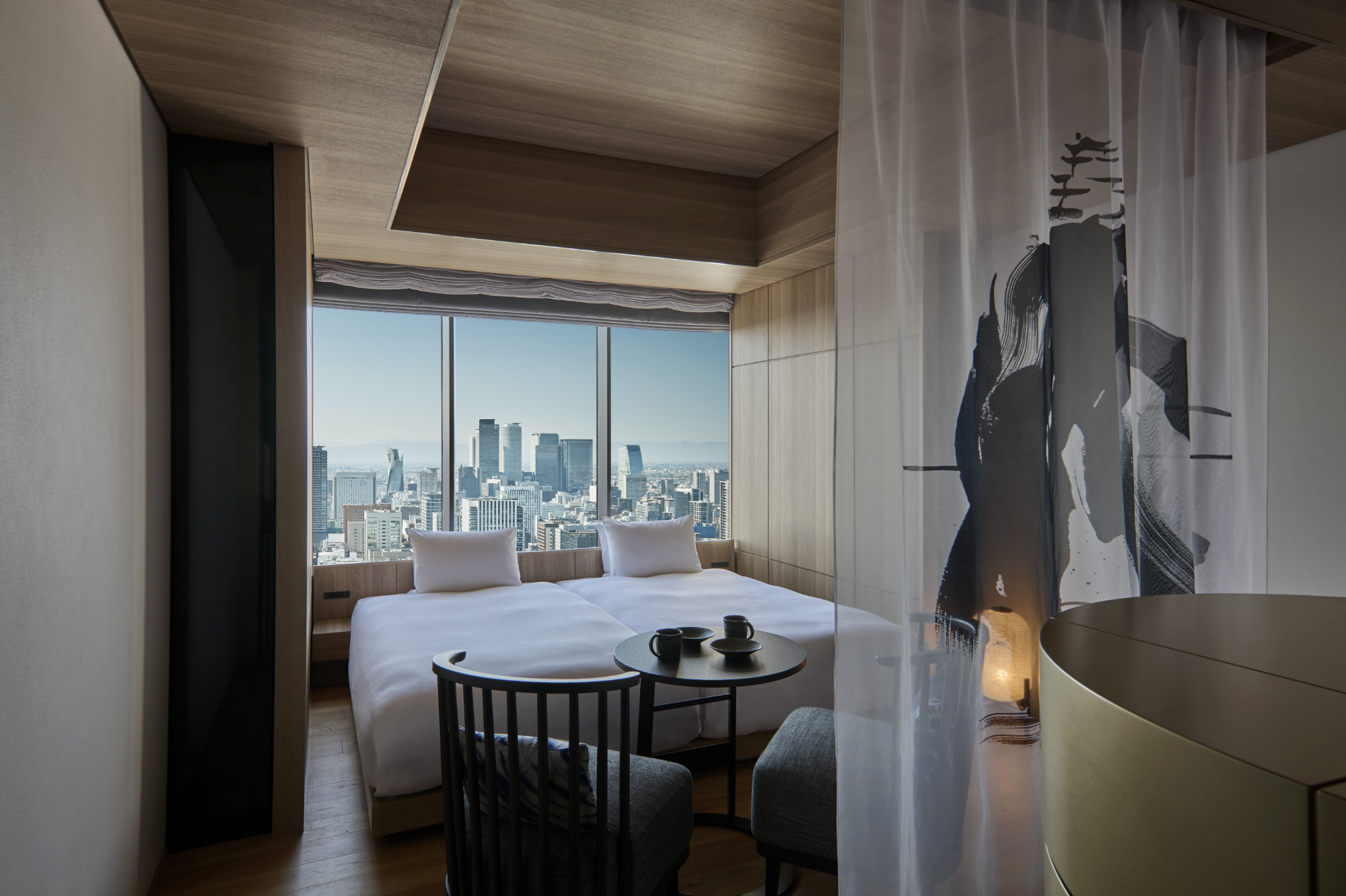 スーペリア ツイン History