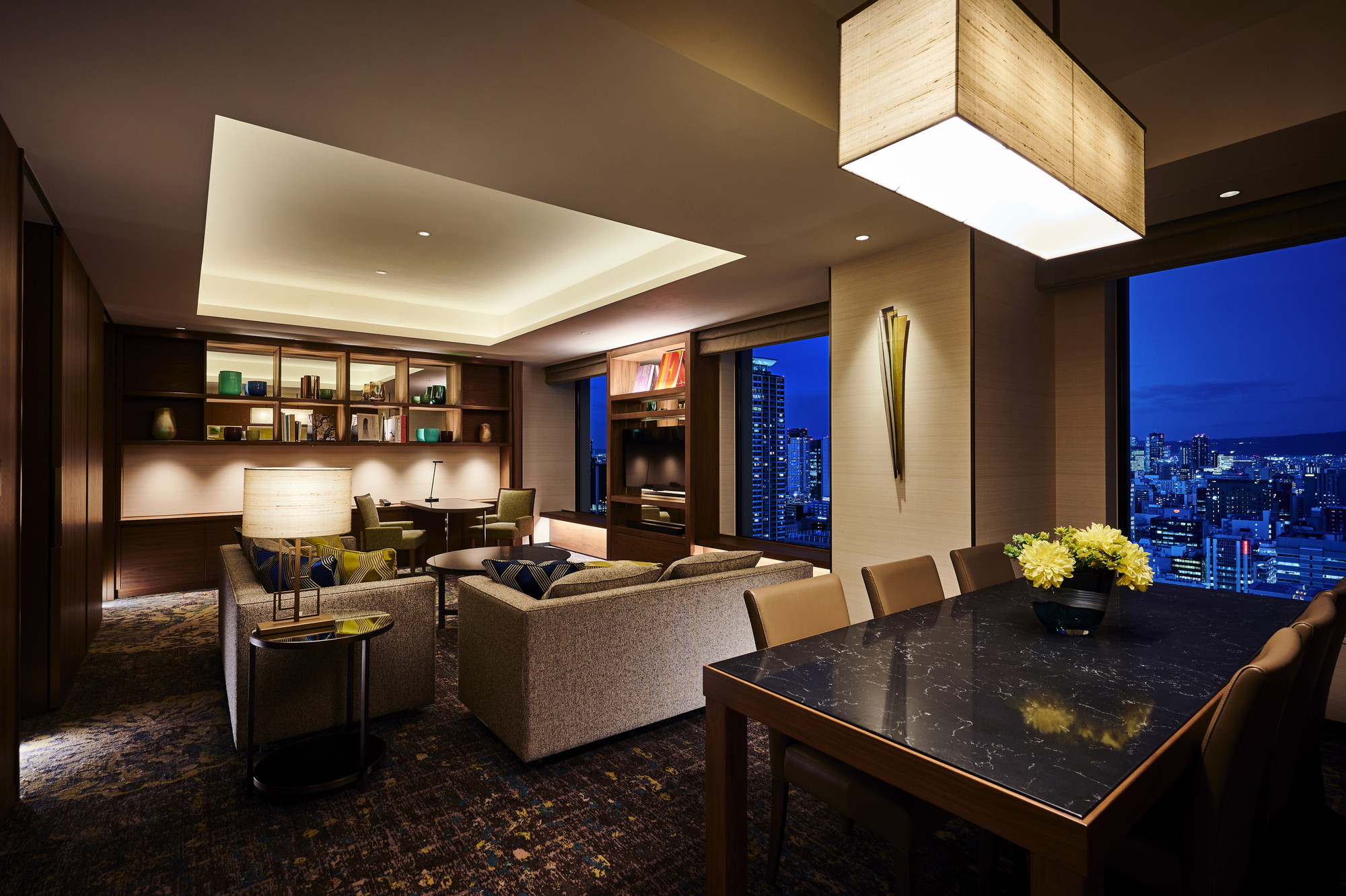 アイコニックスイート