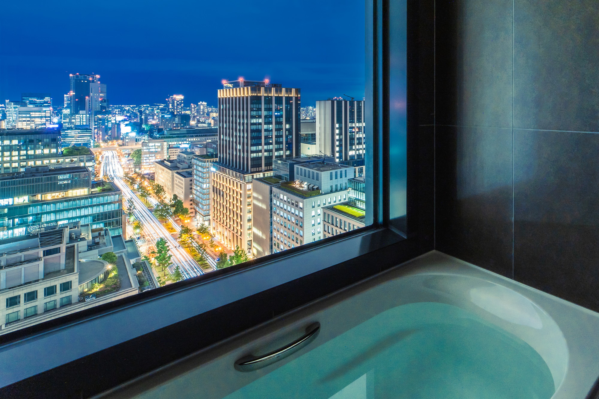 コーナーツイン／ダブルのビューバス