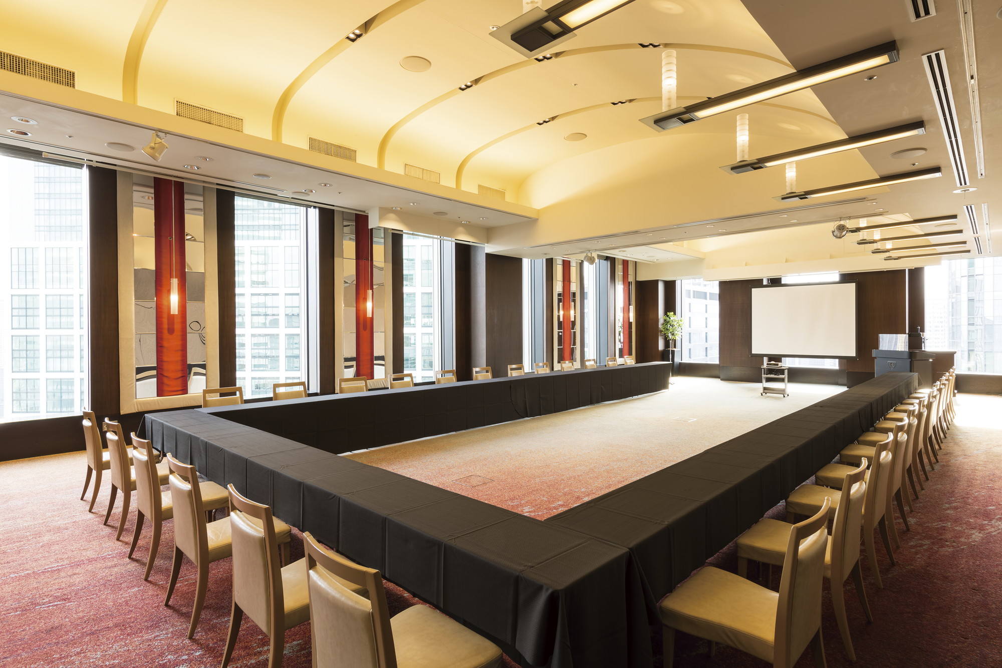 しおさいA コの字